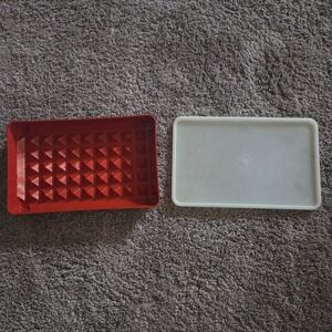 Vintage Tupperware Hot Dog/Bacon/Deli Meat Keeper Marinade Container (1292-7)‎